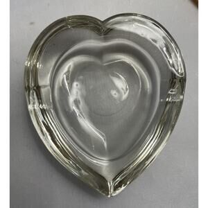 Vintage‎ Heart Shaped Cigar Ashtray Clear Thick Glass Retro Collectible 4.5”